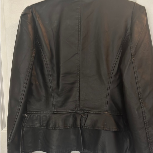 Black faux Leather motorcycle Jacket with Asymmetrical Zipper- NWOT - Picture 5 of 5